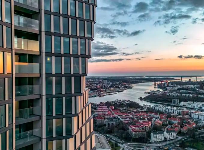 Boka Karlatornet hotellpaket i Göteborg 2025