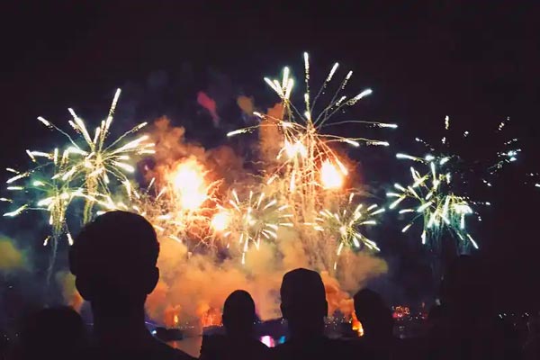 Fira Nyår 2025 på Clarion Hotel® The Pier i Göteborg