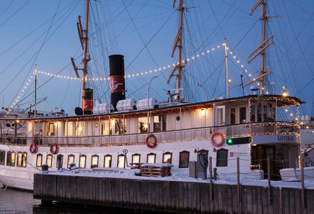 Klassiskt julbord - lunch på M/S Göteborg