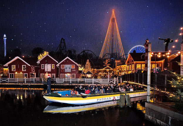 Book a Christmas tour with Paddan to Liseberg in Gothenburg