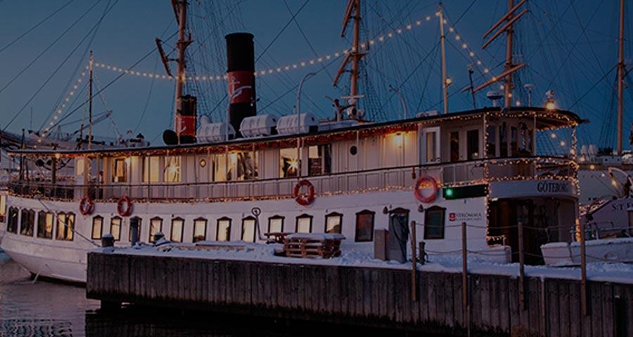 Boka klassiskt julbord med M/S Göteborg i Göteborg.