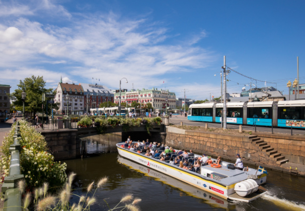 Book a tour with paddan in Gothenburg